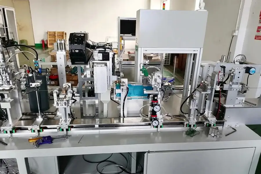 Automatic Assembly Machine for Connector Manufacturing1