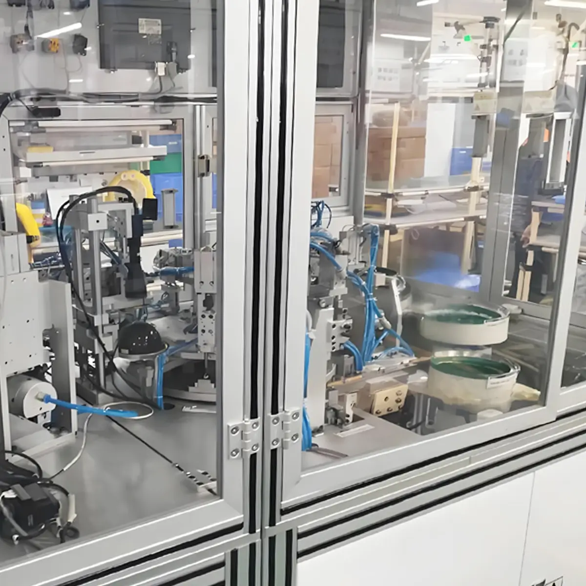 Automatic Assembly Machine for Connector03