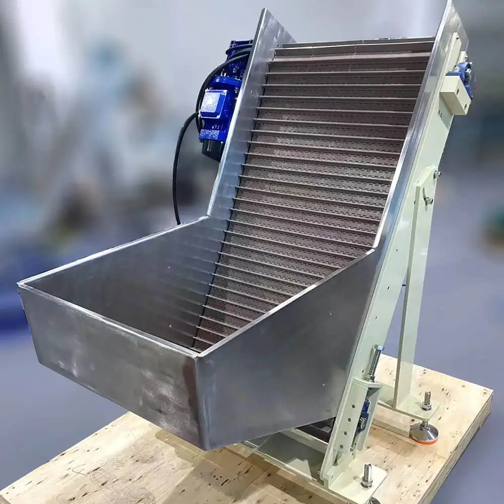 Custom Step Feeder for Broom Handles2